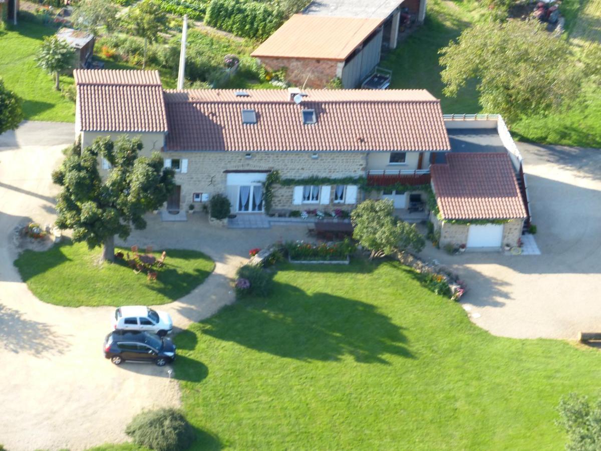 Gite Chez Tiane Saint-Flour-L'Etang 外观 照片