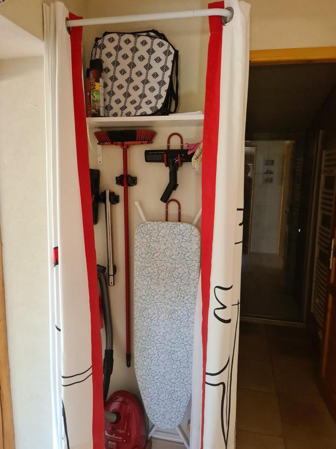 Gite Chez Tiane Saint-Flour-L'Etang 外观 照片